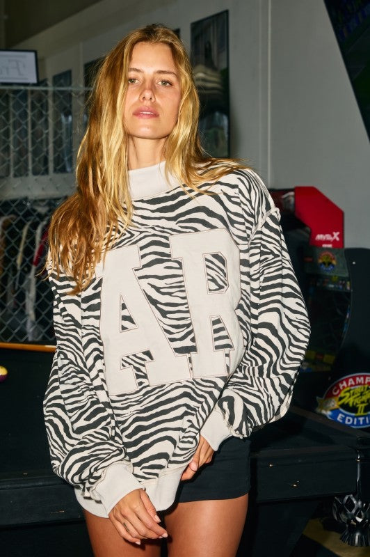 Wild Darlin Mock Neck